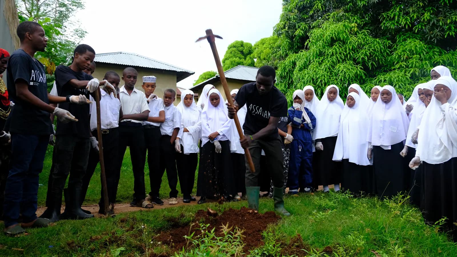 Assalam learners and facilitators planting together
